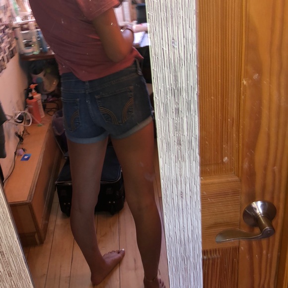 hollister midi rise shorts w25 1 - Picture 2 of 3